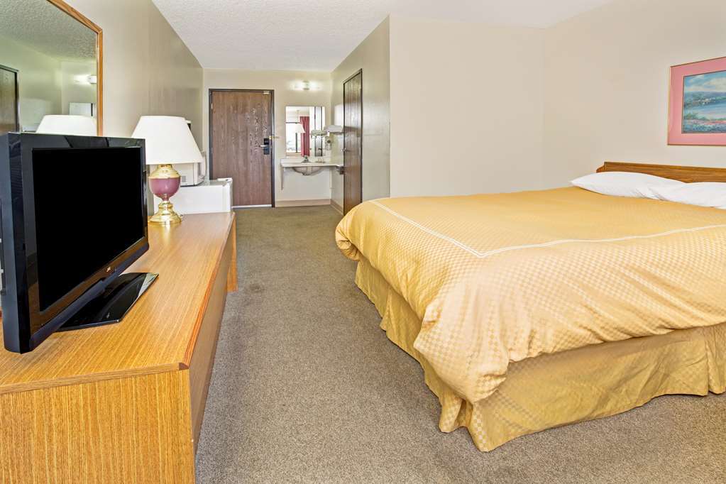Hotel Super 8 By Wyndham Longmont/Twin Peaks Habitación foto