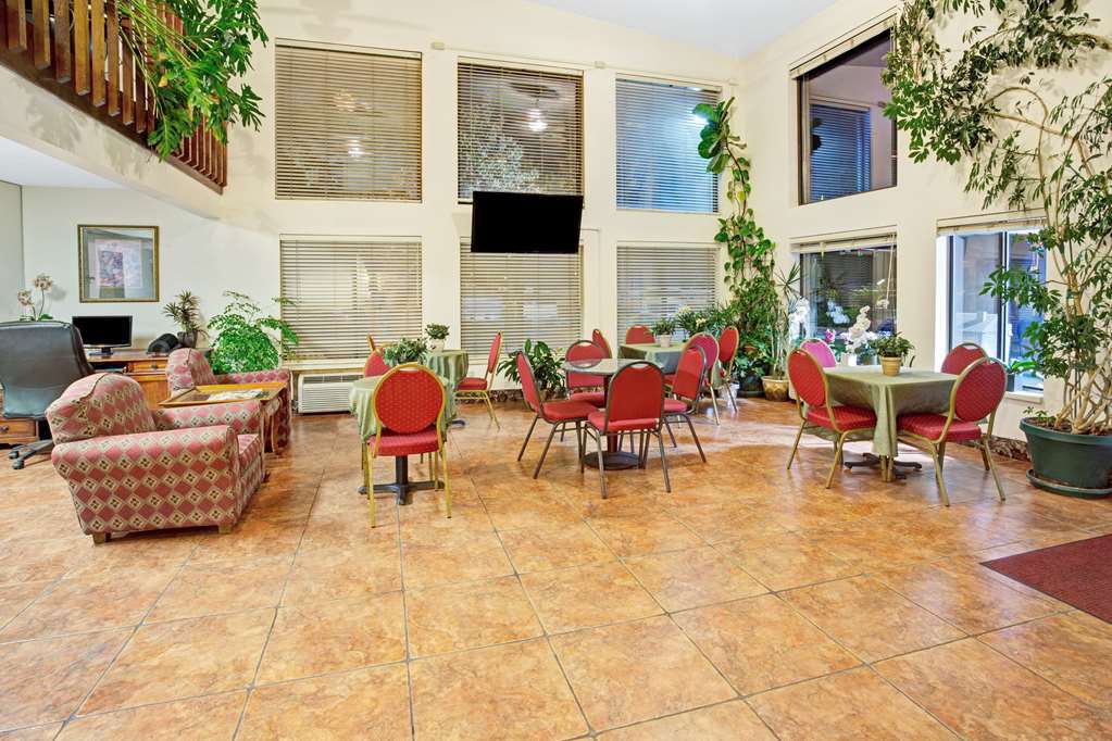 Hotel Super 8 By Wyndham Longmont/Twin Peaks Interior foto